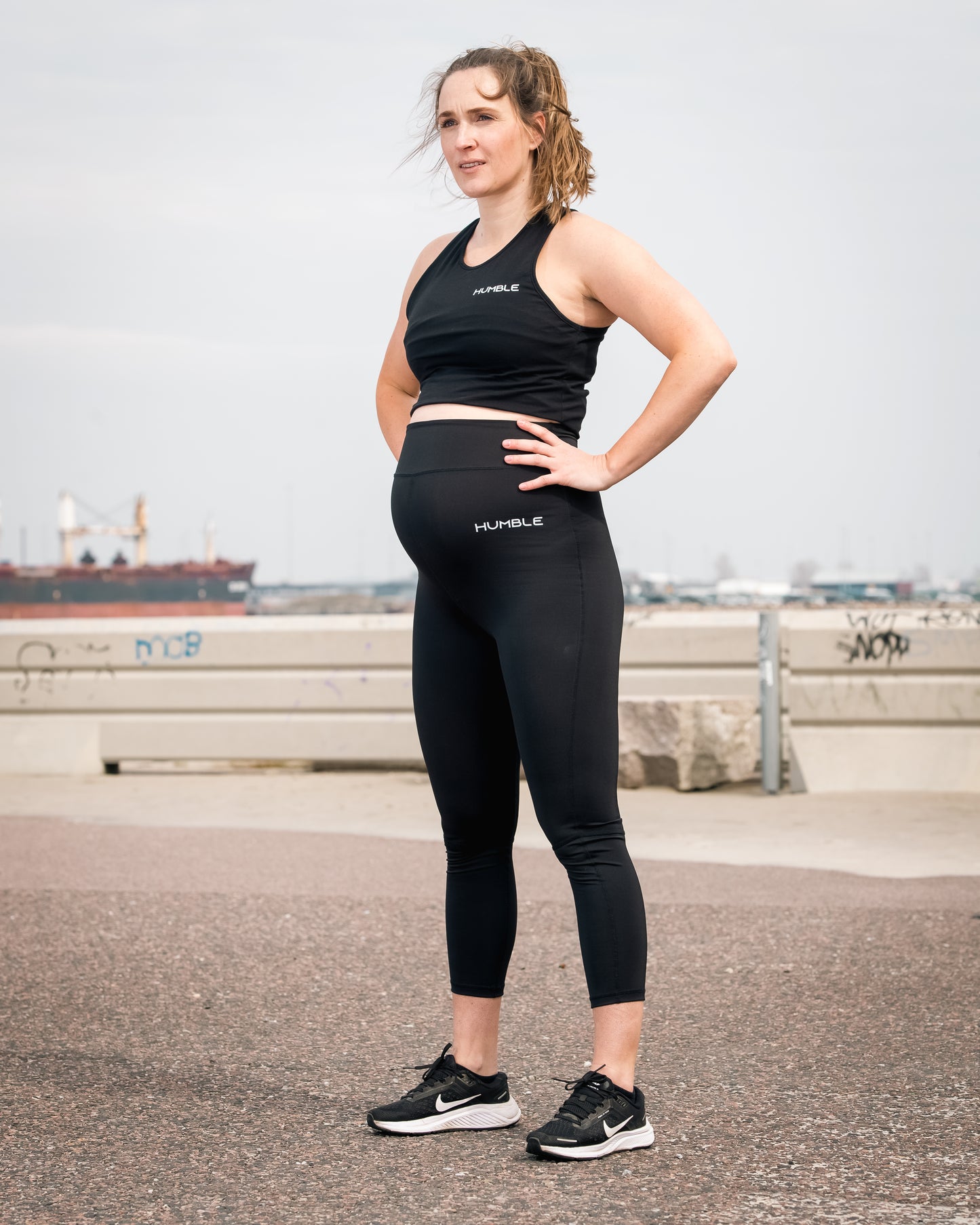 Ambitious Mama Tights är squatproof gravidtights