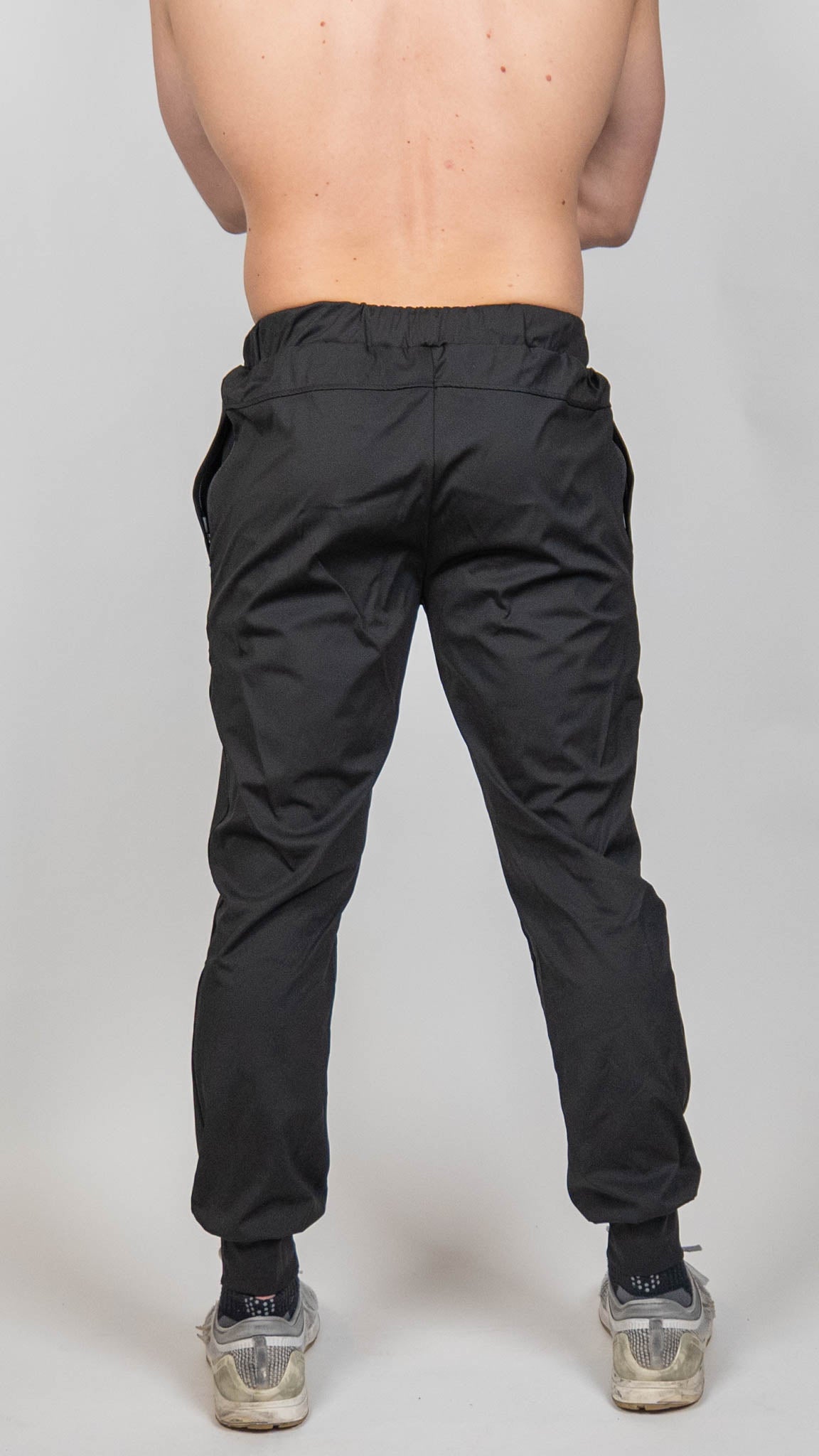 Joggers för intensiva träningspass från Humble Athletics